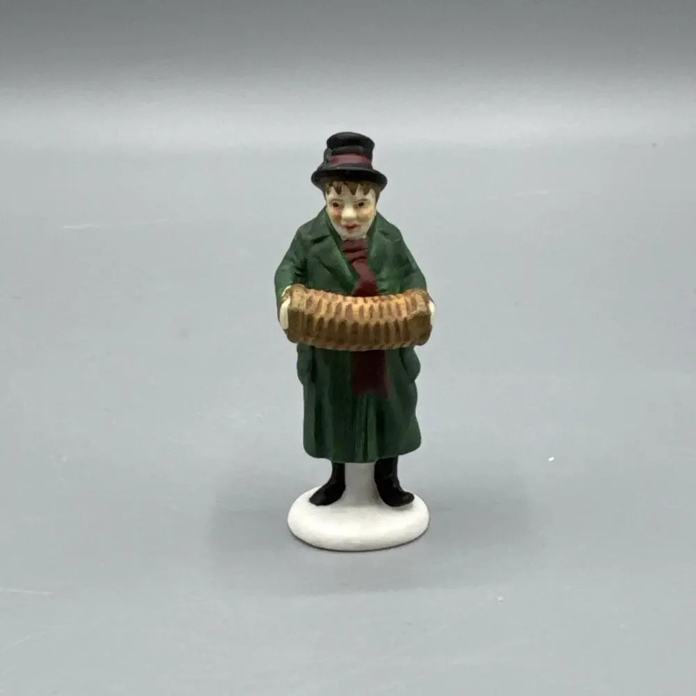 Department 56 Heritage collection Chelsea Market Curiosities Monger and Cart